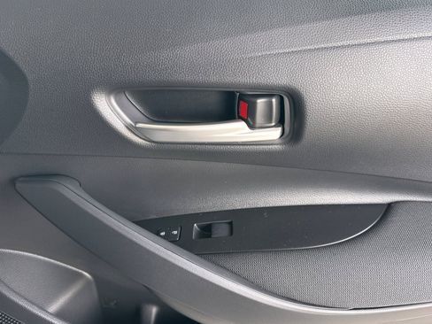 New 2026 Toyota Corolla SE image 18