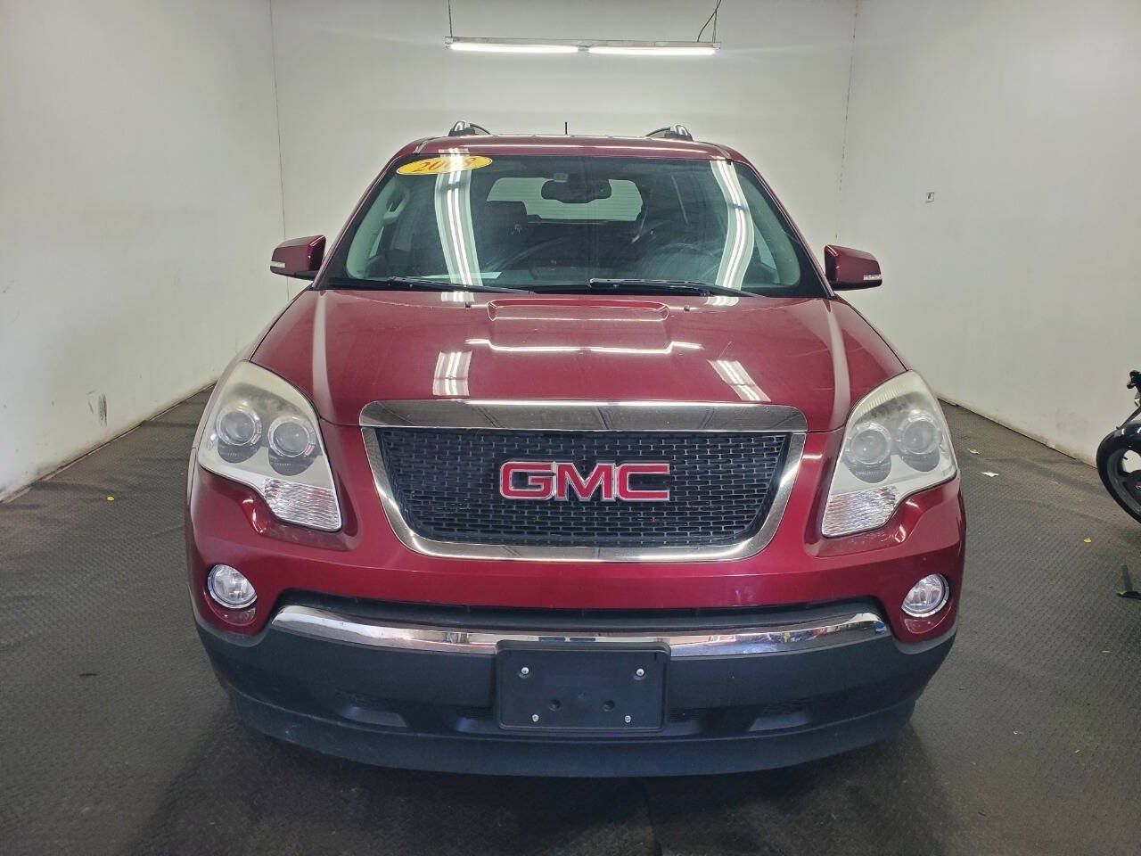 Used 2008 GMC Acadia SLT w/ Convenience Package AWD/4WD image 2