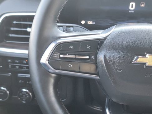 Used 2025 Chevrolet Suburban LT w/ Comfort Package image 34