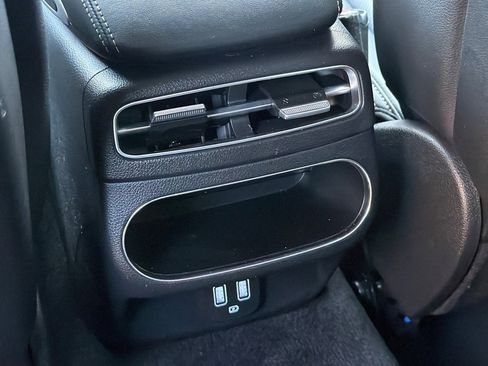 Used 2025 Genesis GV70 2.5T image 17