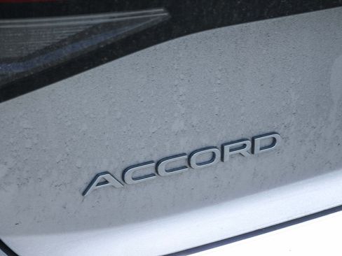 Used 2024 Honda Accord Sport image 9