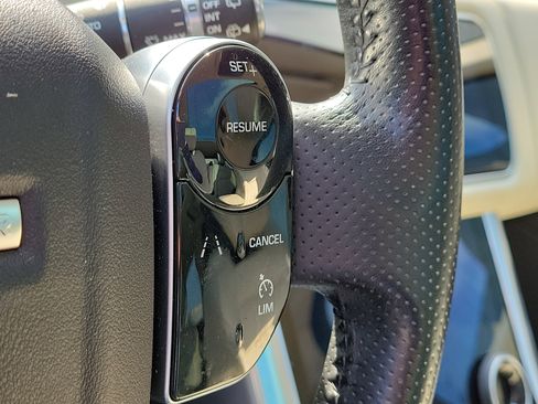Used 2019 Land Rover Range Rover Sport HSE AWD/4WD image 21