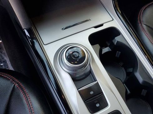 Used 2022 Ford Explorer ST-Line image 29