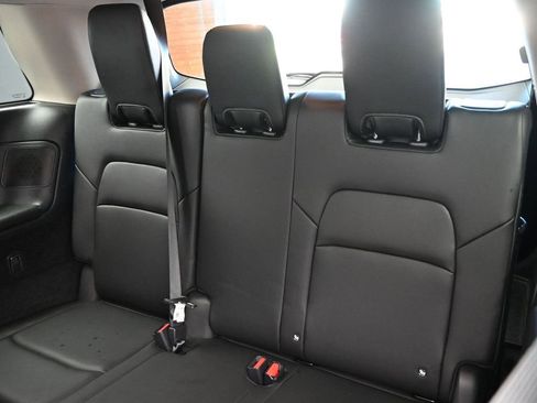 Used 2022 Nissan Pathfinder Platinum w/ Cargo Package image 21