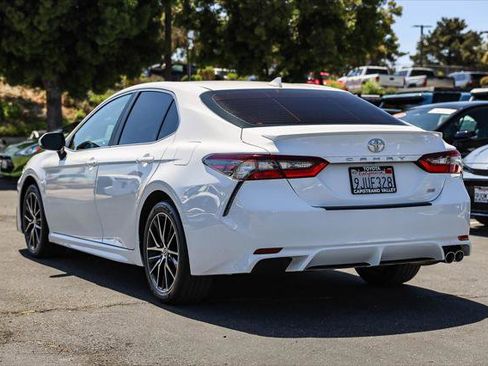 Certified 2024 Toyota Camry SE FWD image 6