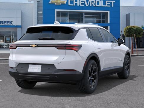 New 2026 Chevrolet Equinox EV LT FWD image 4