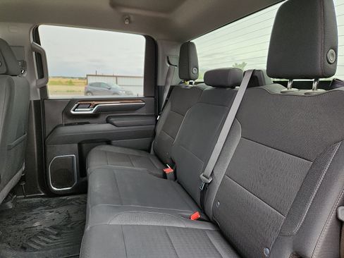Used 2025 Chevrolet Silverado 2500 LT AWD/4WD image 10