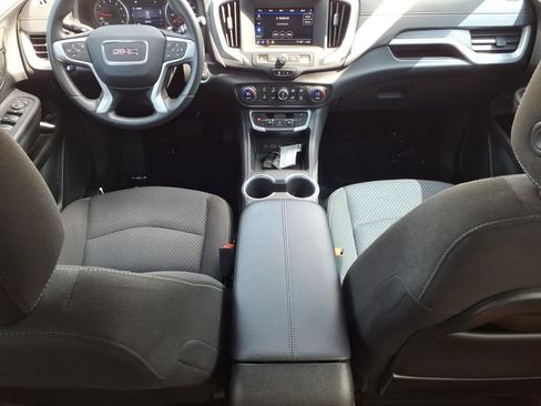 Used 2022 GMC Terrain SLE w/ Driver Convenience Package FWD image 10