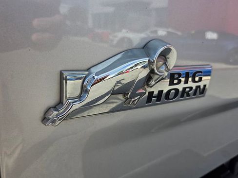 Used 2019 RAM 1500 Big Horn image 16