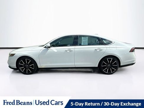 Used 2023 Honda Accord Touring image 5
