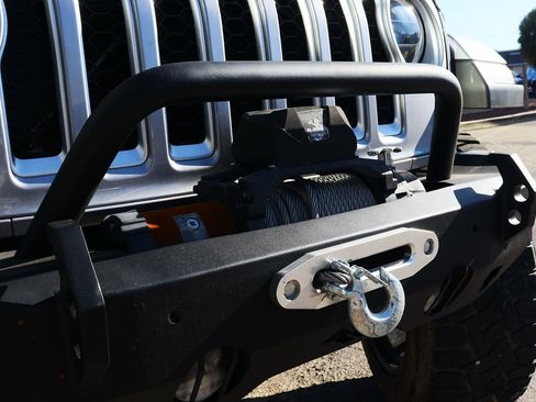 Used 2021 Jeep Gladiator Overland w/ Popular Equipment Package image 76