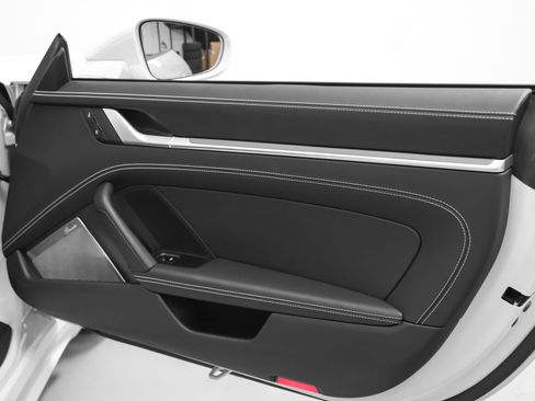 Certified 2025 Porsche 911 Carrera S RWD image 41