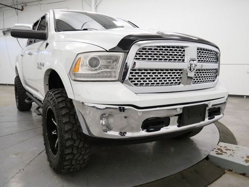 Used 2017 RAM 1500 Laramie w/ Convenience Group image 38