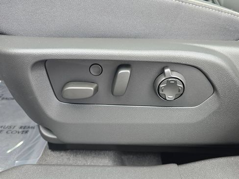 New 2026 Buick Envision Avenir AWD/4WD image 17