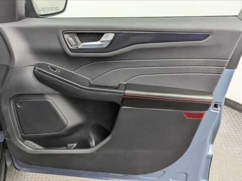 Used 2025 Ford Escape ST-Line Select image 22