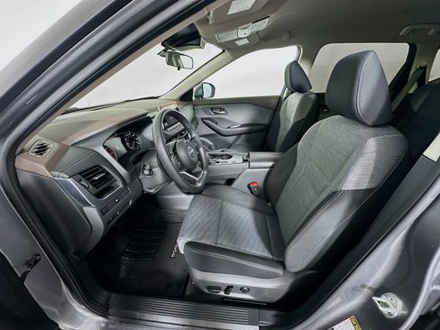 Used 2023 Nissan Rogue SV FWD image 13