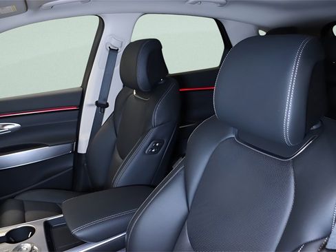 New 2026 Genesis GV70 2.5T Select image 7