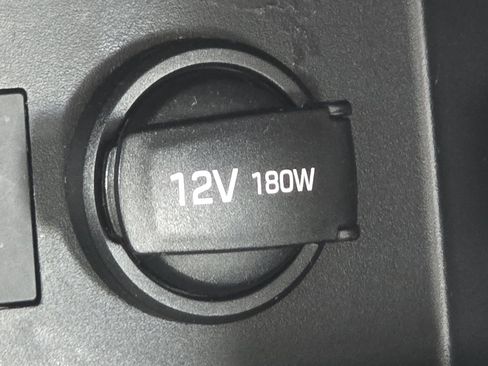 Used 2019 Hyundai Elantra SE image 7