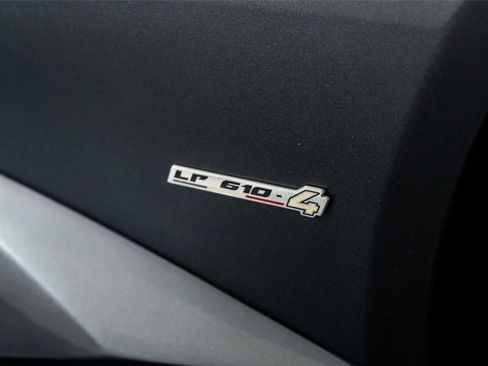 Used 2017 Lamborghini Huracan LP 610-4 AWD/4WD image 32