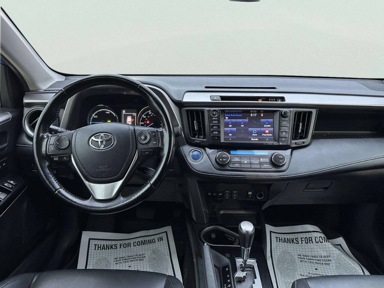 Used 2018 Toyota RAV4 Limited AWD/4WD image 18
