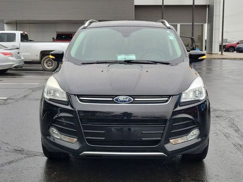 Used 2016 Ford Escape Titanium image 2