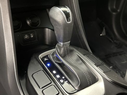 Used 2019 Hyundai Santa Fe XL SE image 25