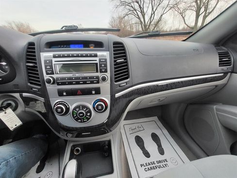 Used 2008 Hyundai Santa Fe SE FWD image 19