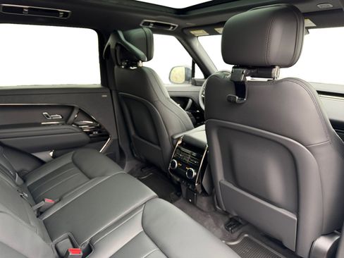 New 2026 Land Rover Range Rover Sport Dynamic SE image 20