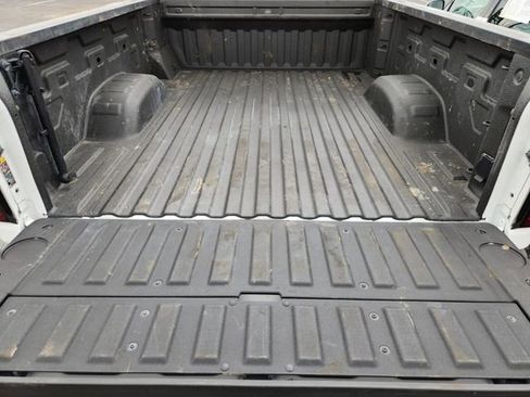 Used 2025 GMC Sierra 2500 SLT w/ SLT Convenience Package image 23