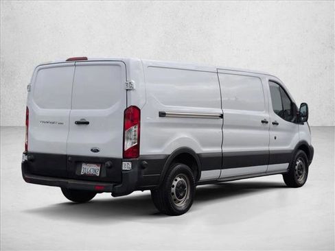 Used 2018 Ford Transit 250 148 Low Roof RWD image 5