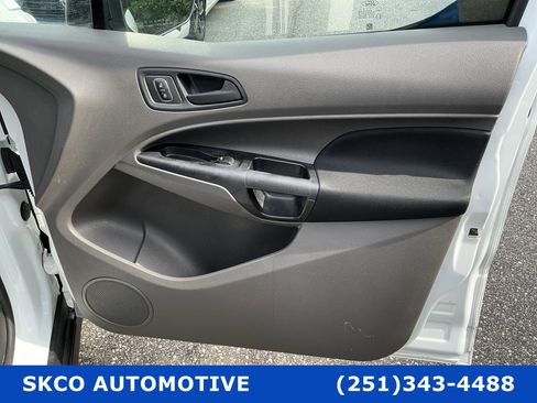 Used 2020 Ford Transit Connect XL FWD image 12