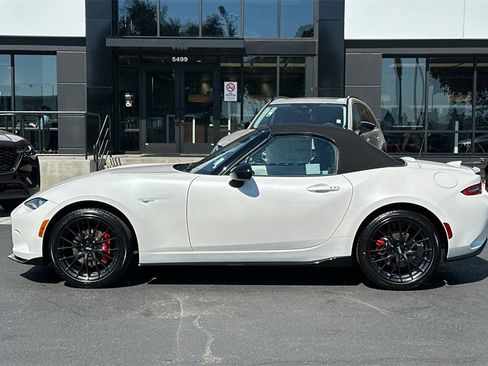 New 2025 MAZDA MX-5 Miata Club w/ Brembo/BBS Recaro Package image 8