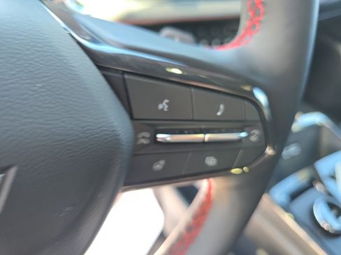 Used 2025 Chevrolet Equinox RS w/ Safety and Technology Package FWD image 23