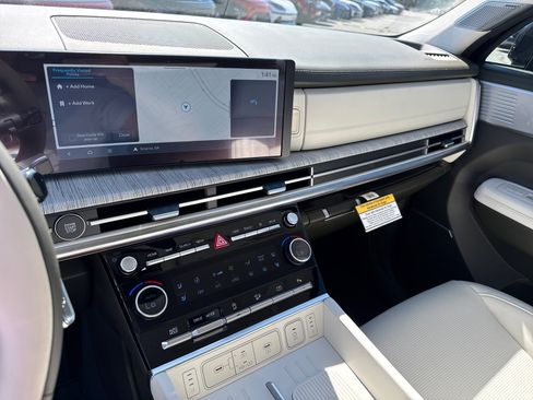 New 2025 Hyundai Santa Fe Calligraphy image 21