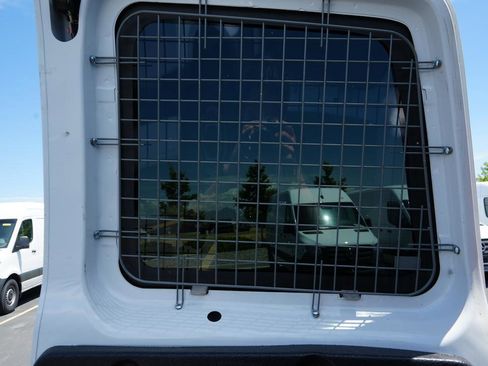 Used 2021 GMC Savana 2500 w/ Driver Convenience Package RWD image 19