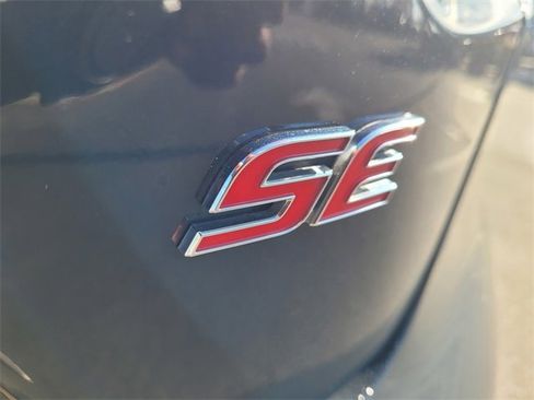 Used 2024 Toyota Corolla SE image 28