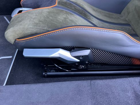 Used 2024 Lamborghini Huracan Sterrato image 14