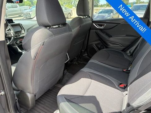Used 2019 Subaru Forester Premium w/ Popular Package #1 AWD/4WD image 11