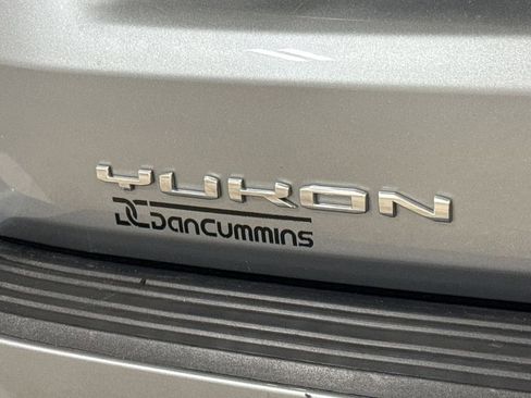 Used 2025 GMC Yukon Denali AWD/4WD image 27