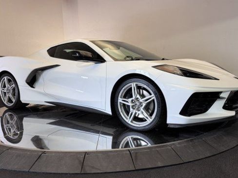 Used 2023 Chevrolet Corvette 3LT w/ Z51 Performance Package image 15