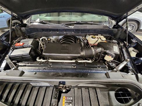 Used 2019 Chevrolet Silverado 1500 LT w/ All-Star Edition image 27