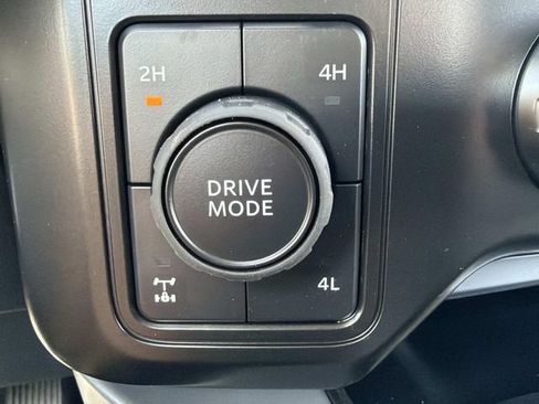 New 2026 Ford F250 Lariat w/ FX4 Off-Road Package AWD/4WD image 30