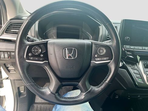 Used 2022 Honda Odyssey Elite image 11