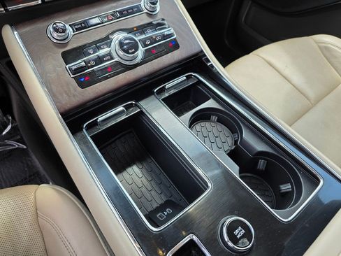 Used 2022 Lincoln Aviator Reserve RWD image 27