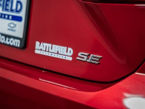 Certified 2025 Toyota Camry SE image 7