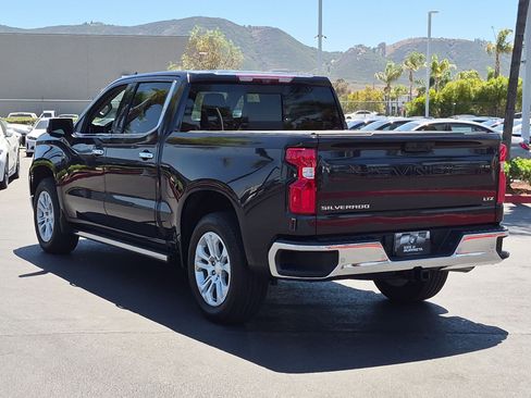 Used 2022 Chevrolet Silverado 1500 LTZ w/ Technology Package RWD image 8