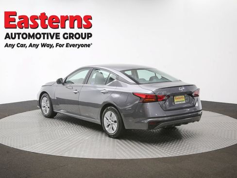 Used 2024 Nissan Altima 2.5 S FWD image 59