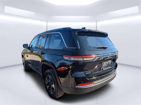 Used 2024 Jeep Grand Cherokee Limited 4xe image 6