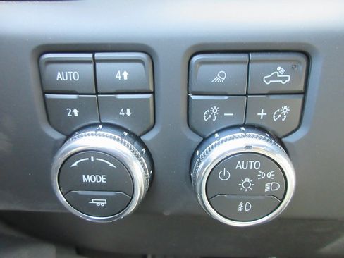 New 2026 GMC Sierra 1500 AT4 image 18