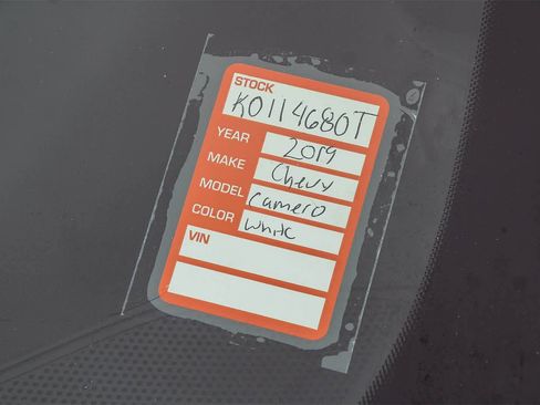 Used 2019 Chevrolet Camaro LT image 32